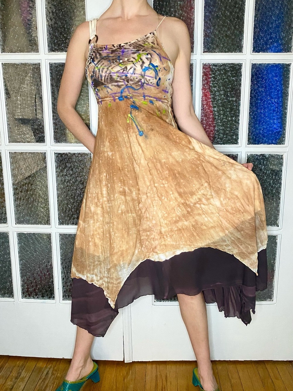 Hand-Dyed grafitti bodice dress with handkerchief hem - Picture 2 of 6